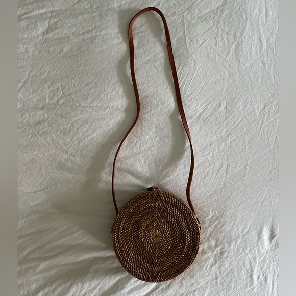 Woven Crossbody Bag - Picture 3 of 4